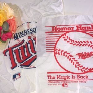 MINNESOTA TWINS HOMER HANKIES VINTAGE MN TWINS HANKY ORIGINAL 80s TWINS